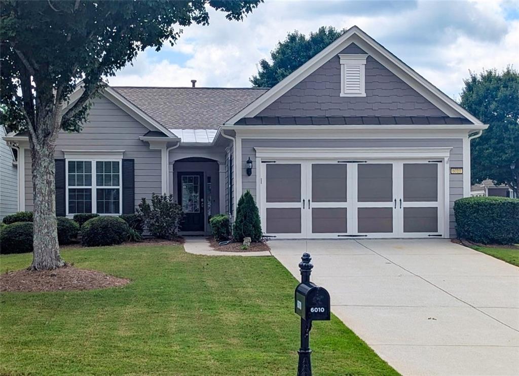 6010 Chimney Rock Dr., Hoschton, GA 30548