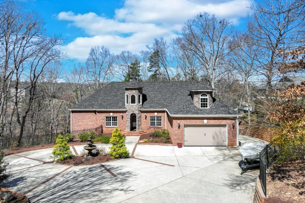 2152 Silver Cir., Gainesville, GA 30506