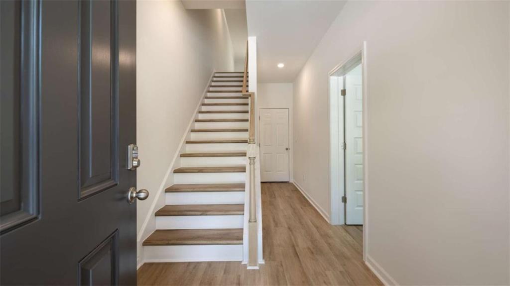 1301 Lakota Pl. #21, Atlanta, GA 30315
