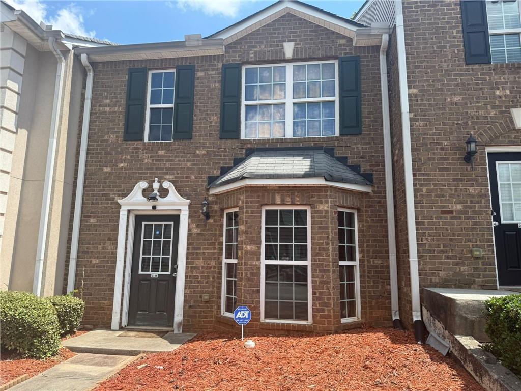 2738 Valley Green Dr., Gainesville, GA 30504
