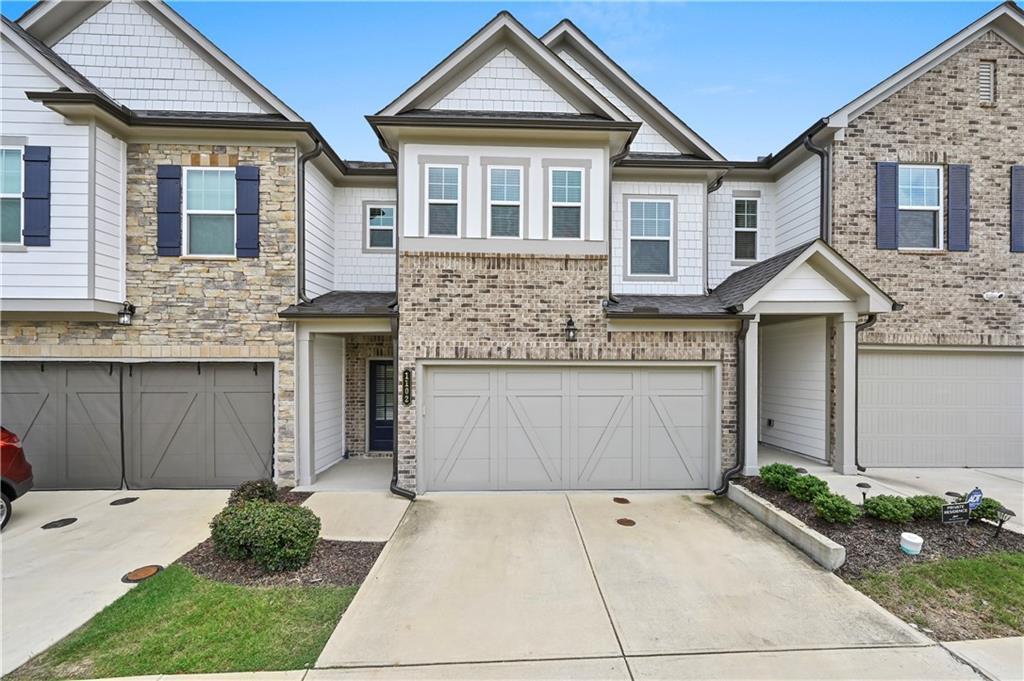 1102 Lossie Ln., Grayson, GA 30017