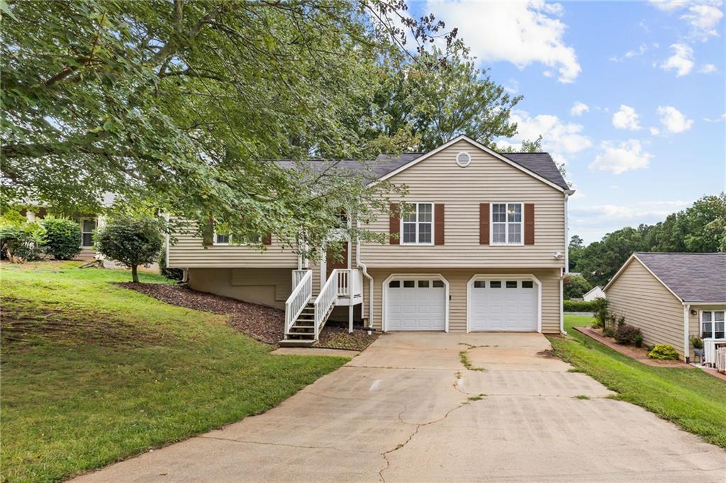 220 Magnolia Tree Ct., Alpharetta, GA 30022