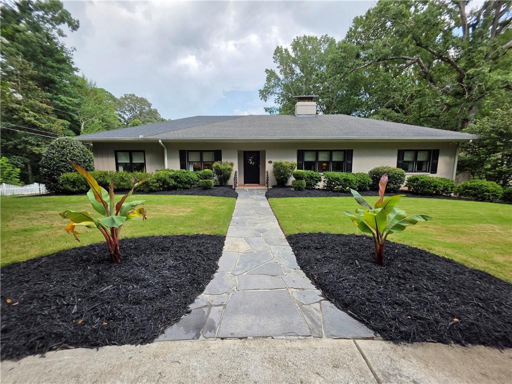 191 Chamlee Ln., Canton, GA 30114