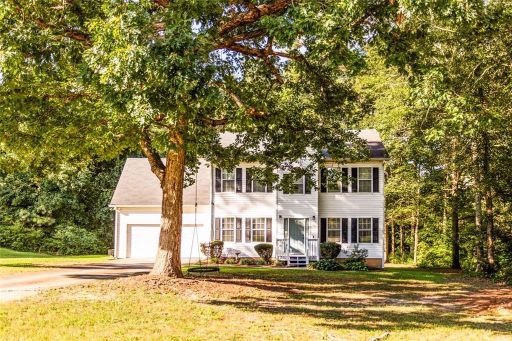 3605 Cobblestone Dr., Loganville, GA 30052