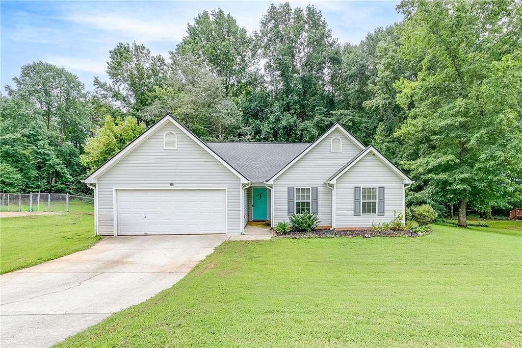 42 Edgefield Dr., Commerce, GA 30529
