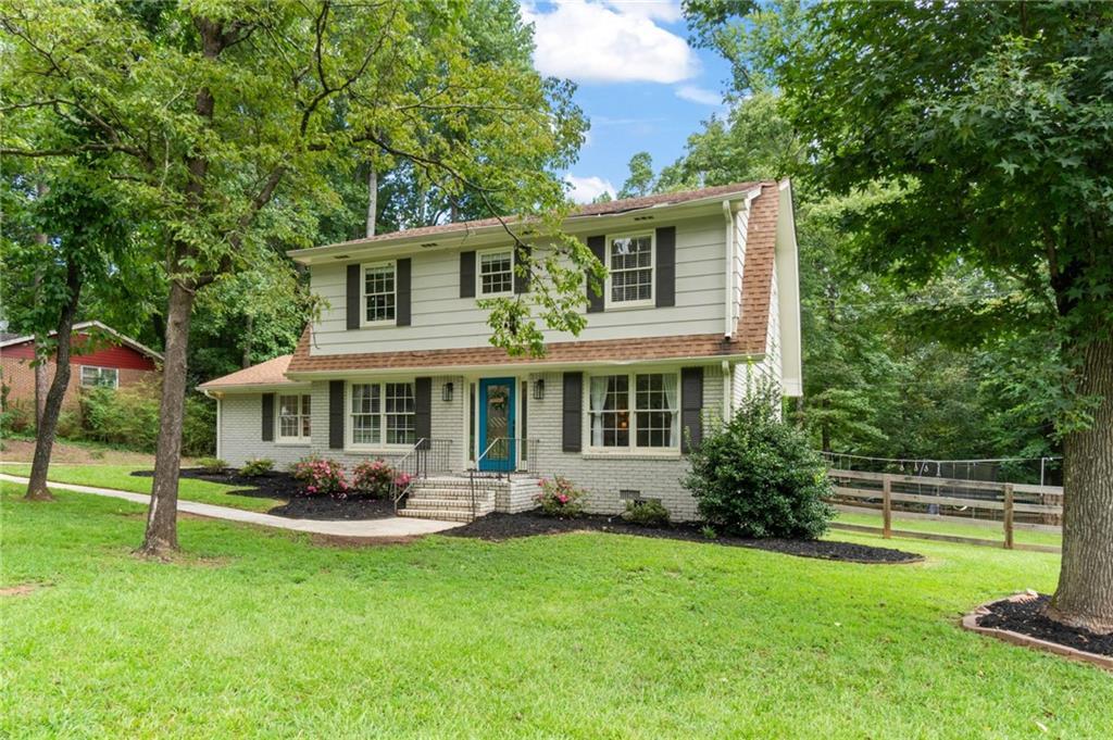 4485 Forest Green Dr., Sugar Hill, GA 30518