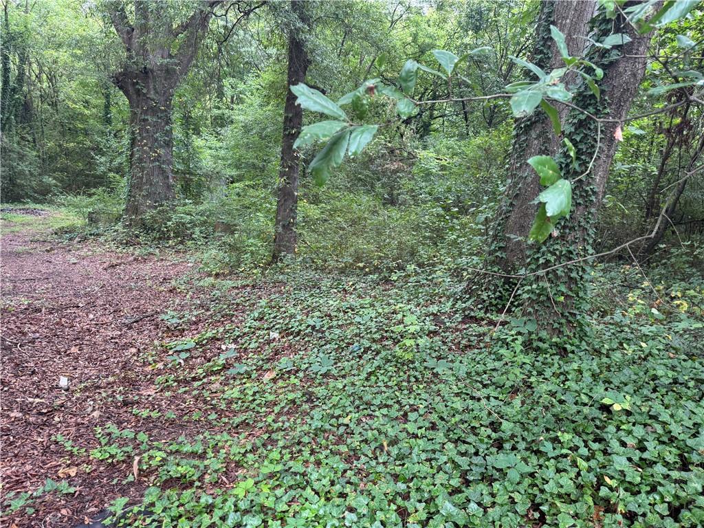 000 Floral Dr., Cartersville, GA 30121