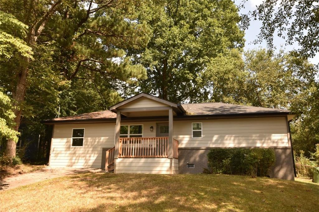 1639 Bridgeport Dr., Atlanta, GA 30318