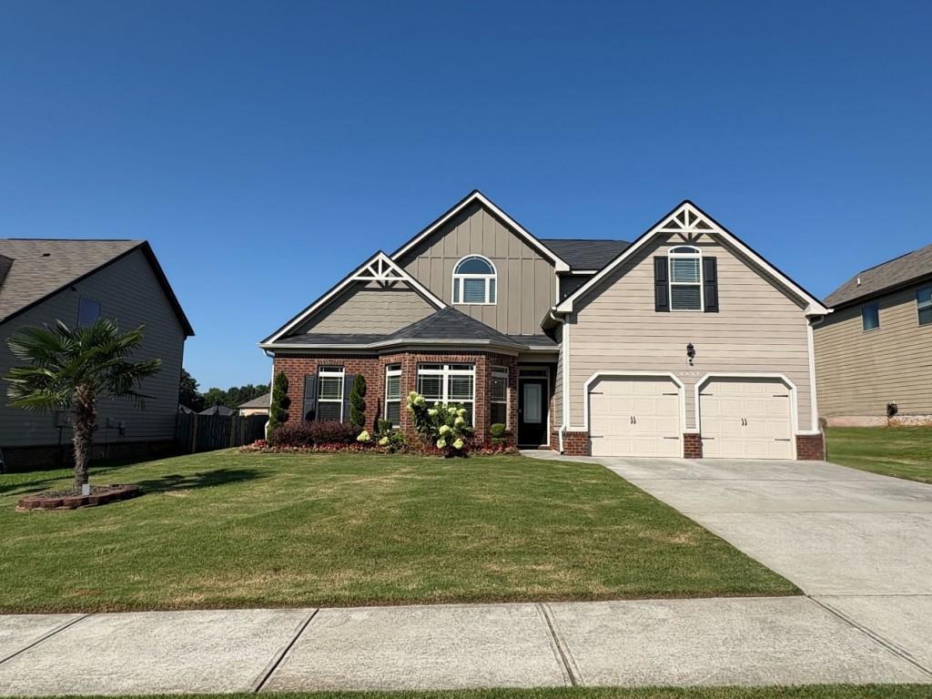 6891 Dresden Dr., Rex, GA 30273