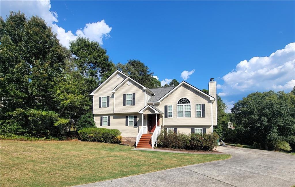69 Hopkins Farm Dr., Adairsville, GA 30103