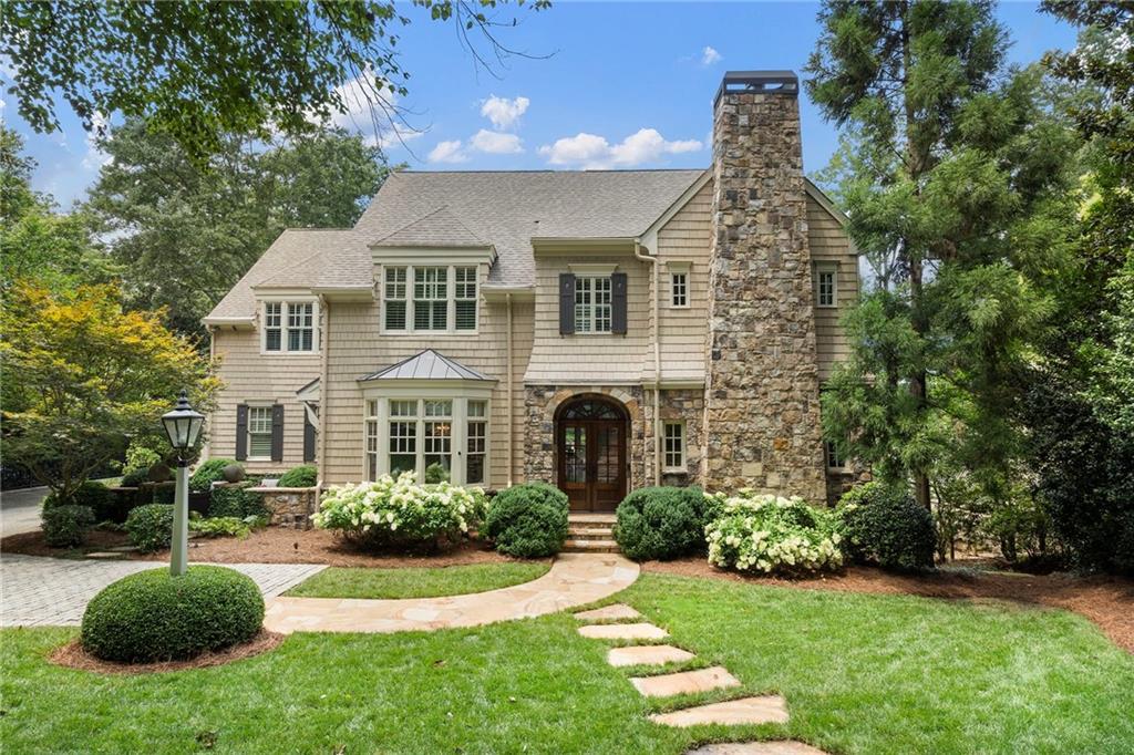 2904 Arden Rd., Atlanta, GA 30327