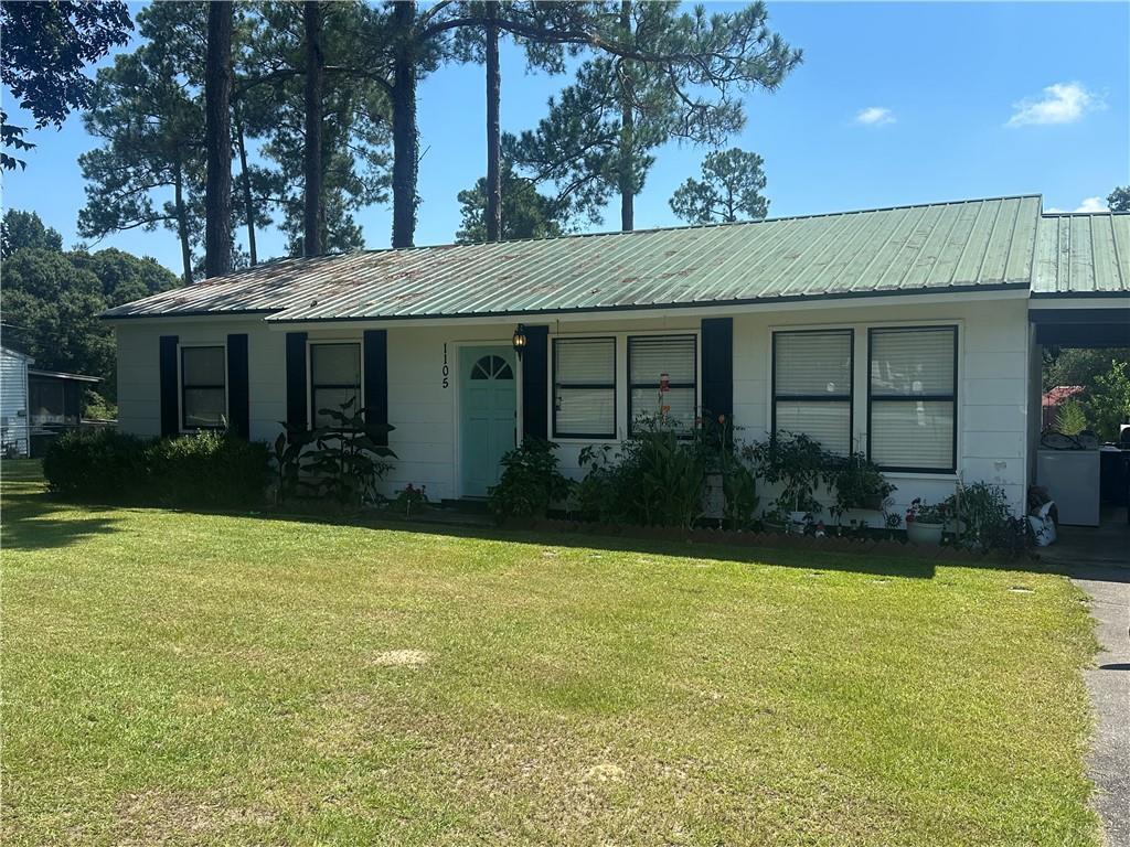 1105 15th St., Moultrie, GA 31768