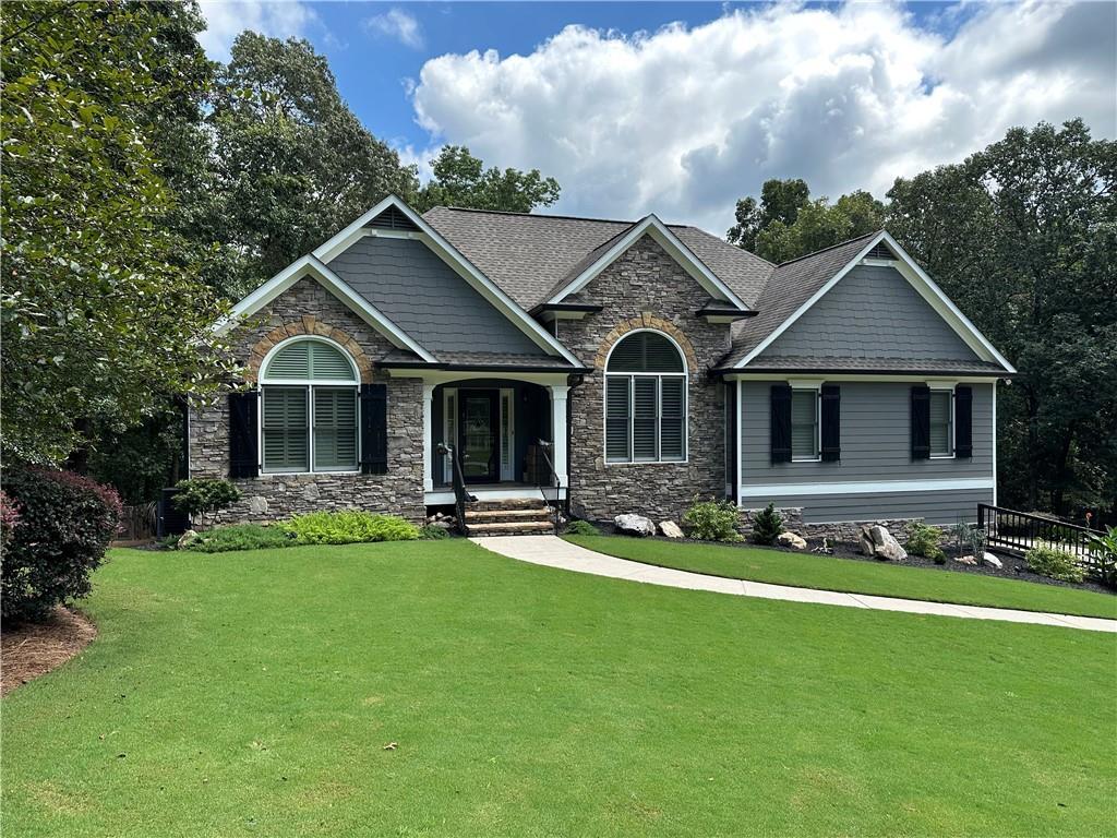 302 Amberleigh Ct., White, GA 30184