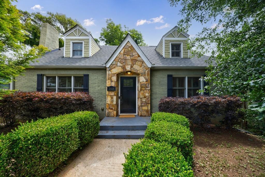 2668 Jefferson Ter., East Point, GA 30344