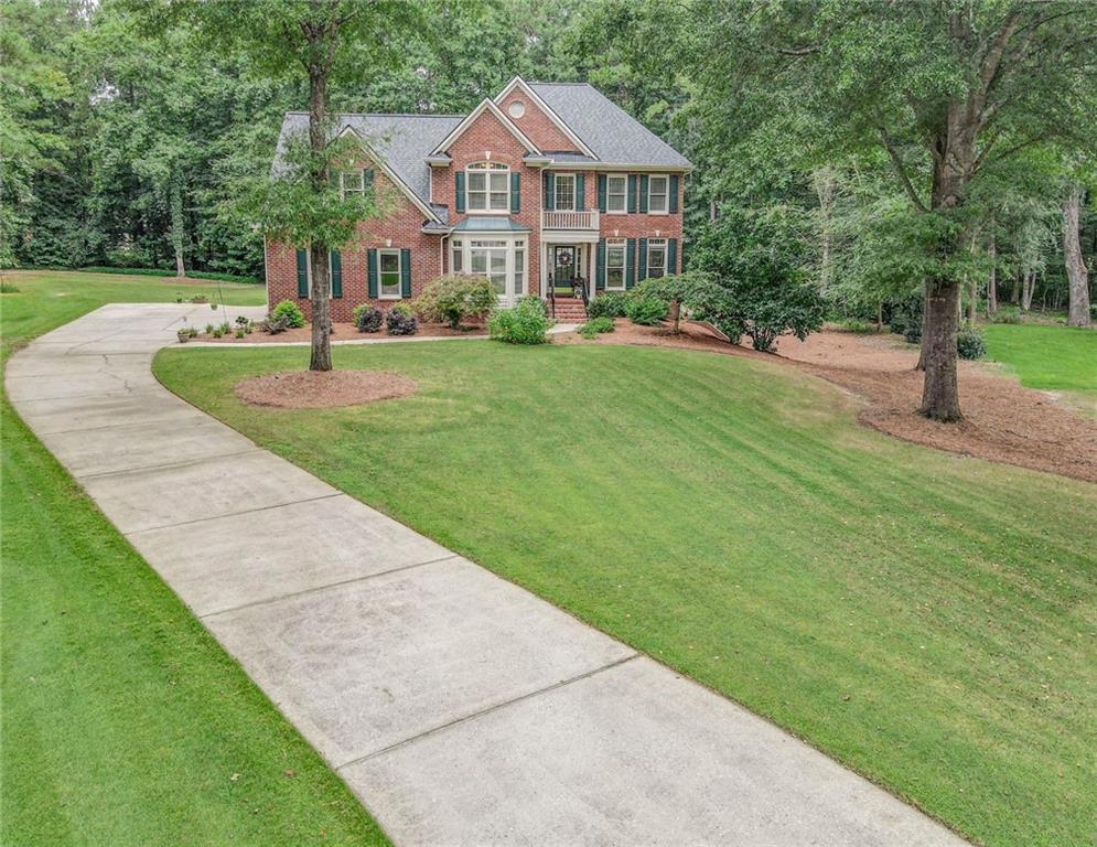 110 Sutton Ct., Tyrone, GA 30290