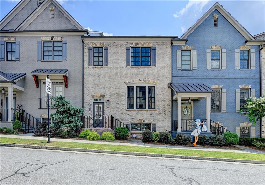 1872 Skyfall Cir., Atlanta, GA 30319
