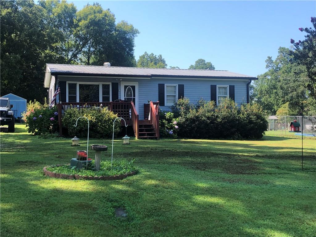 225 Jasper St., Fairmount, GA 30139