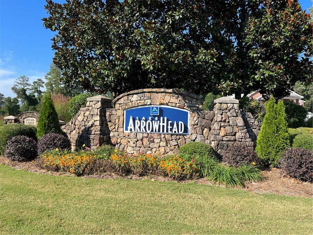 265 Red Cloud Dr., Waleska, GA 30183
