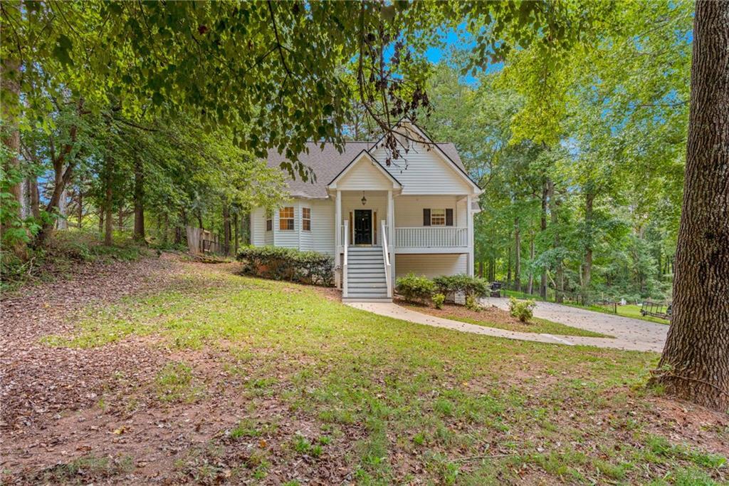 110 Lost Lake Tr., Villa Rica, GA 30180