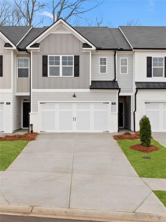 298 Sound Cir., Stockbridge, GA 30281