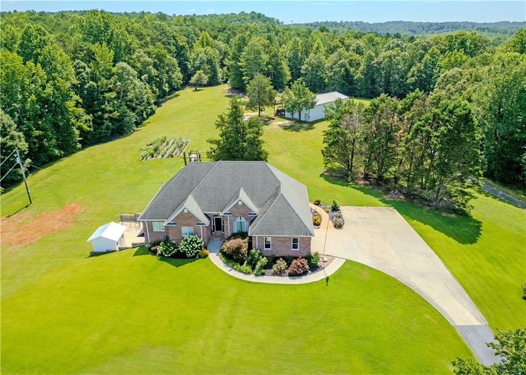 184 Scott Cir., Toccoa, GA 30577