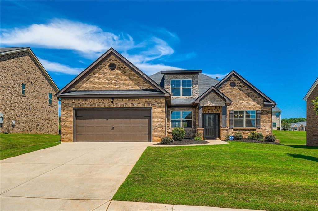 924 Dexter Dr., Stockbridge, GA 30281