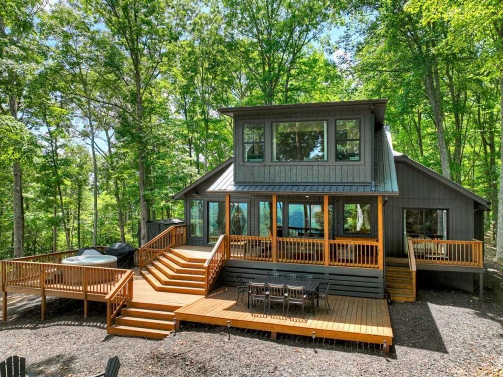 65 Highland Tower Rd., Blue Ridge, GA 30513