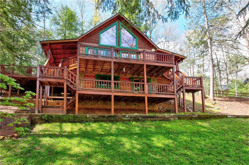 33 Spruce Dr., Suches, GA 30572