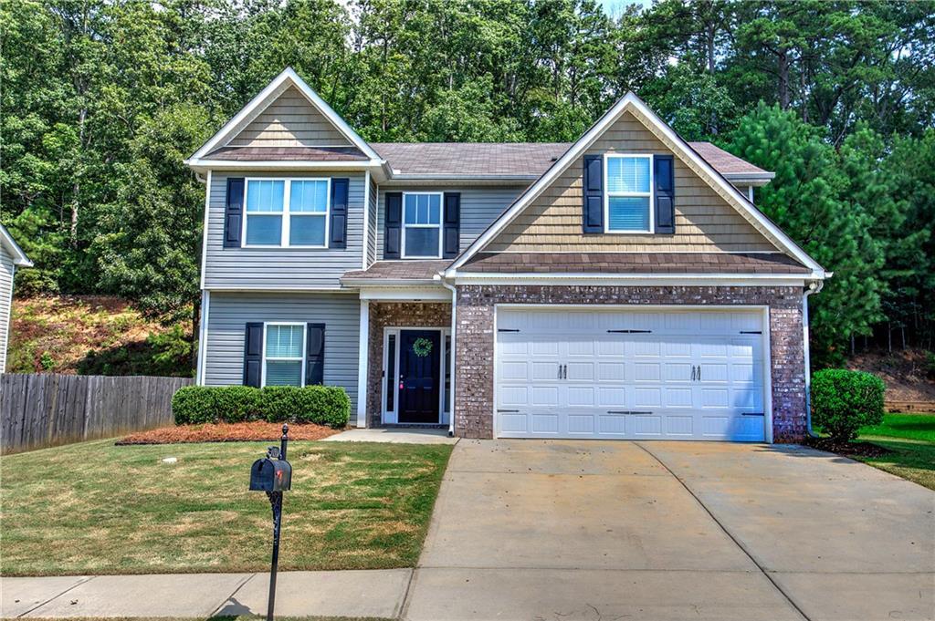 161 Fieldcrest Dr., Dallas, GA 30132