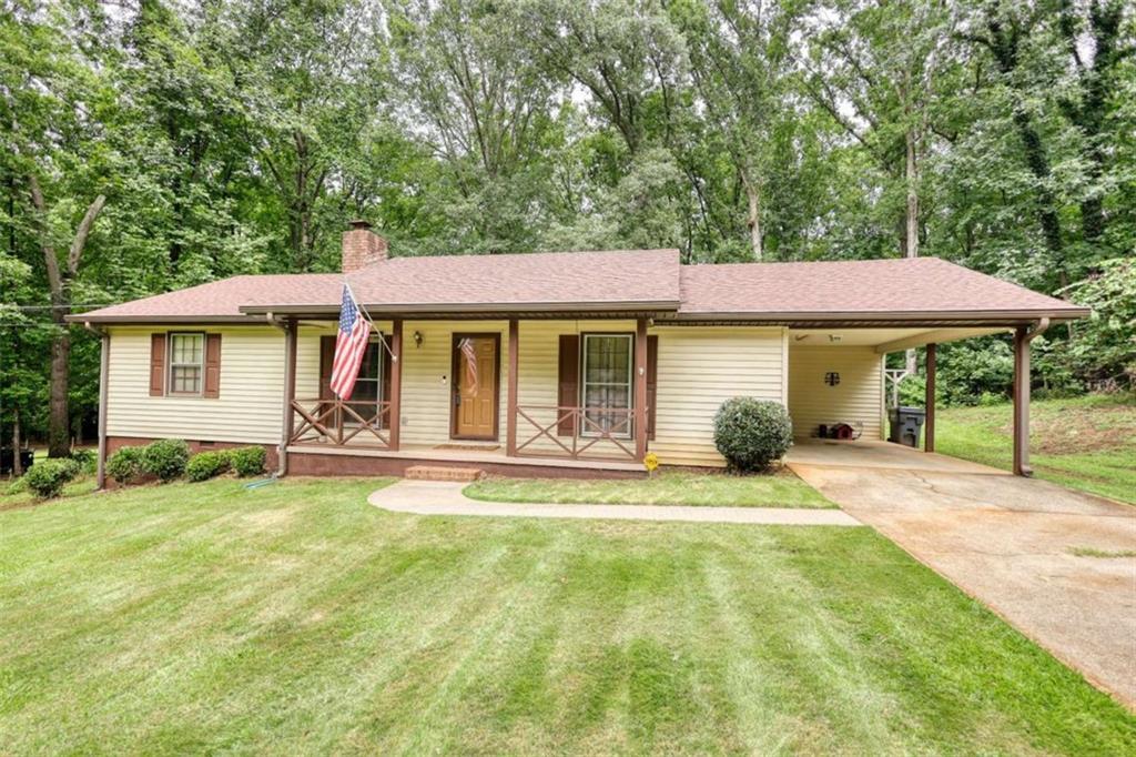 66 Dogwood Ln., Covington, GA 30014