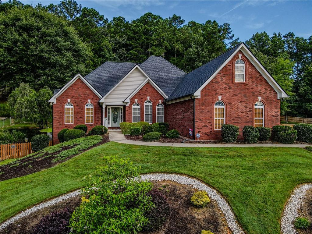 6015 Cedar Lake Tr., Loganville, GA 30052