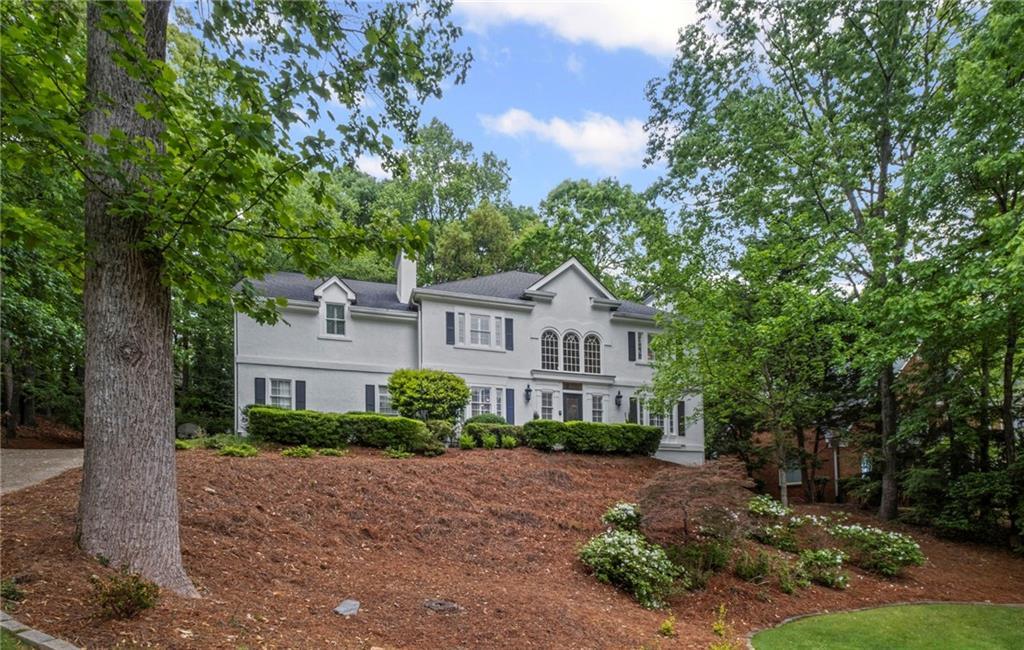 7750 Landowne Dr., Atlanta, GA 30350
