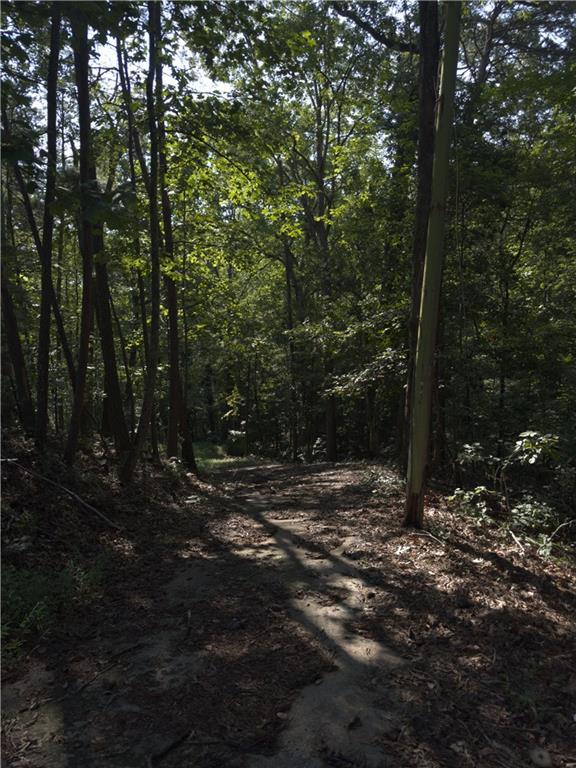 3746 Leach Rd., Gainesville, GA 30506