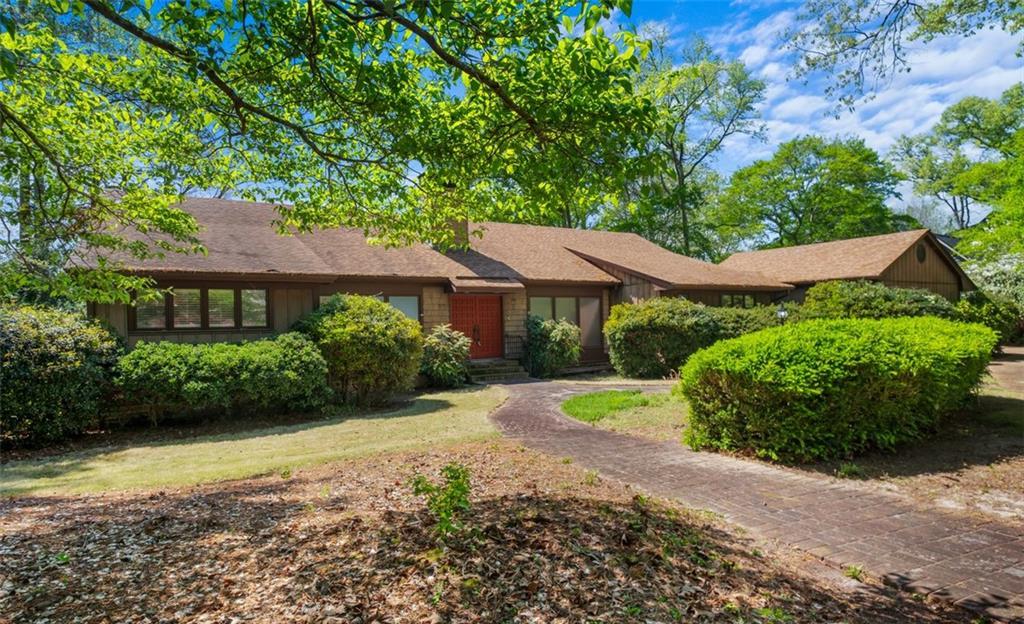 425 Audubon Cir., Griffin, GA 30223