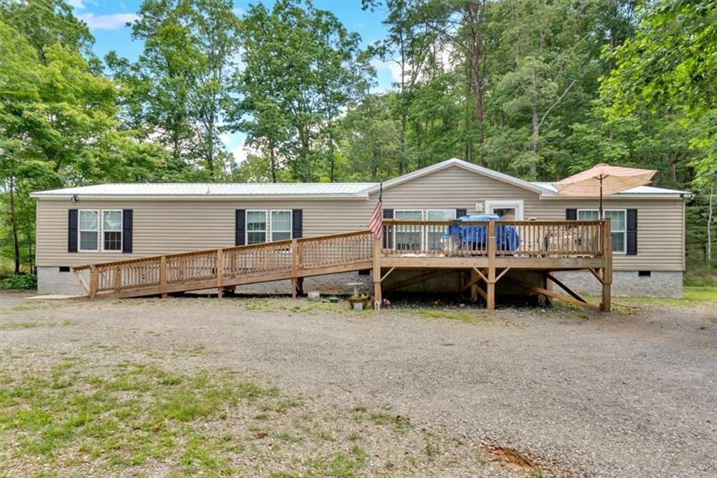 196 Whitestone Dr., Talking Rock, GA 30175