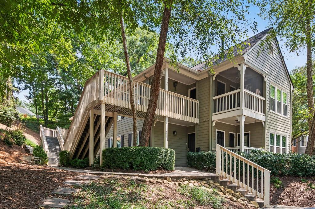 500 Bainbridge Dr., Sandy Springs, GA 30327