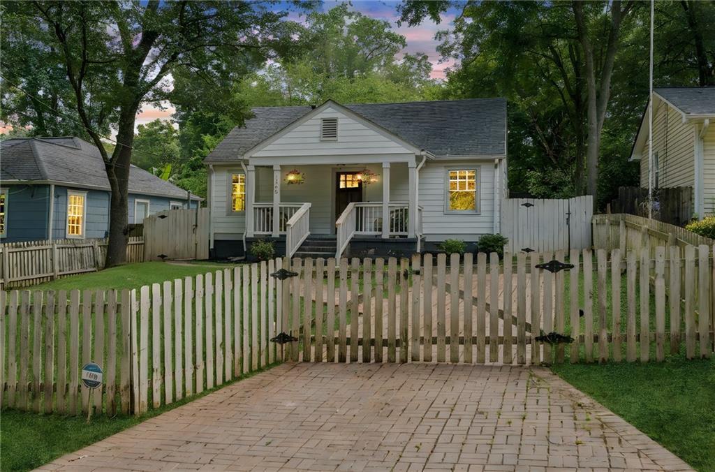 1300 Niles Ave., Atlanta, GA 30318