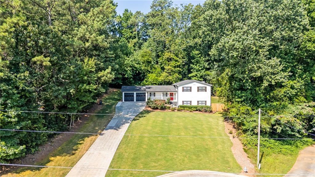 2103 Forest Ct., Snellville, GA 30078
