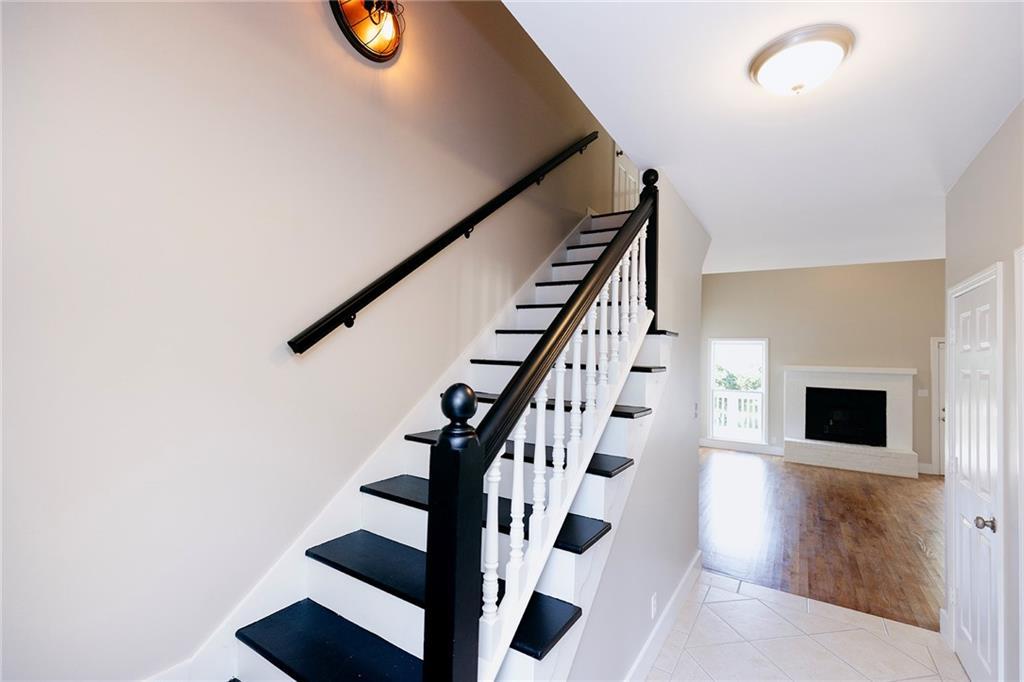 1155 Springway Dr., Gainesville, GA 30501