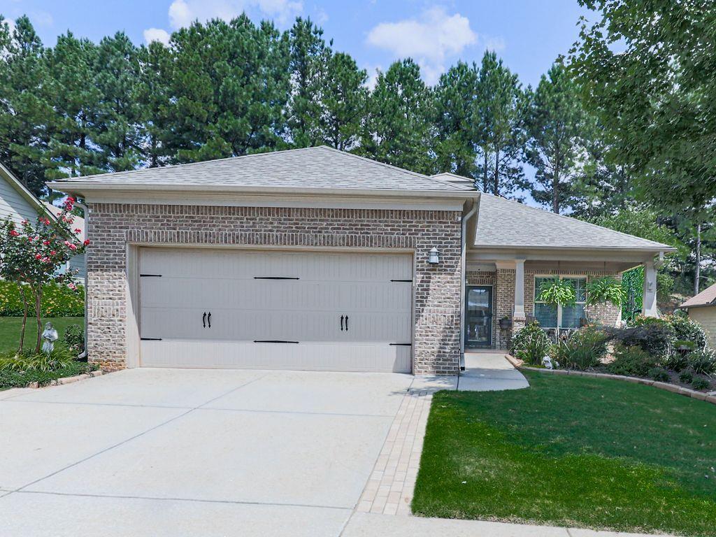 421 Larkspur Dr., Canton, GA 30114