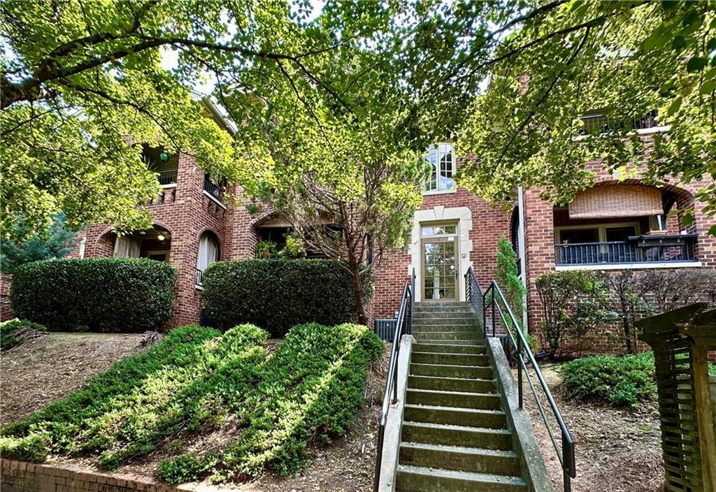795 Ponce De Leon Pl. #B4, Atlanta, GA 30306