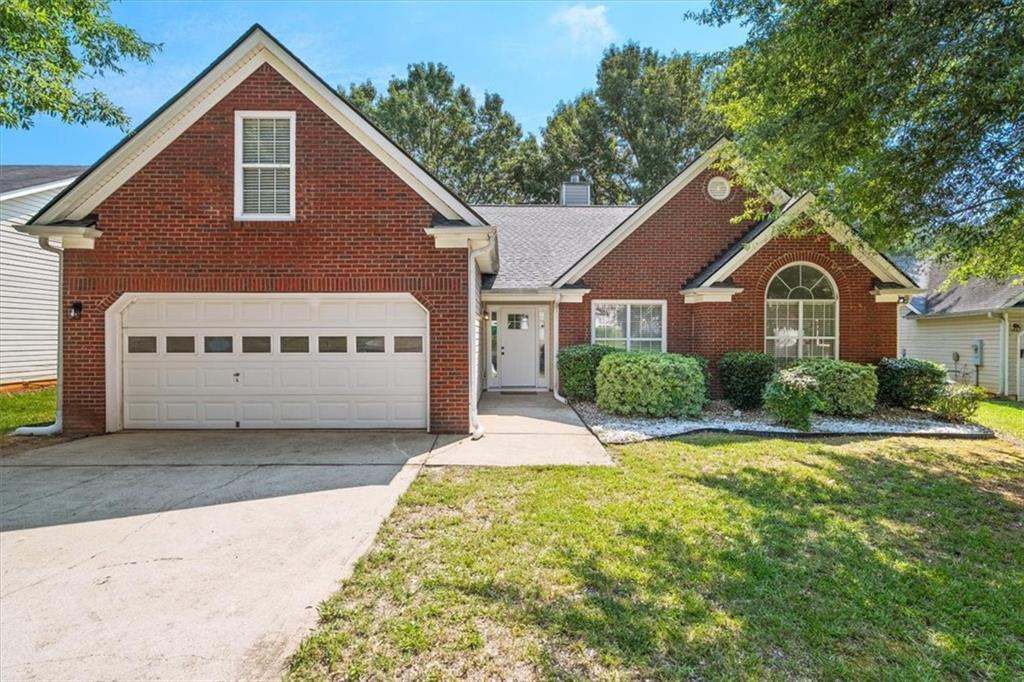 2703 Hillvale Cove Dr., Lithonia, GA 30058