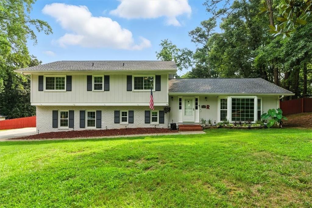 4036 Cherry Way, Lilburn, GA 30047