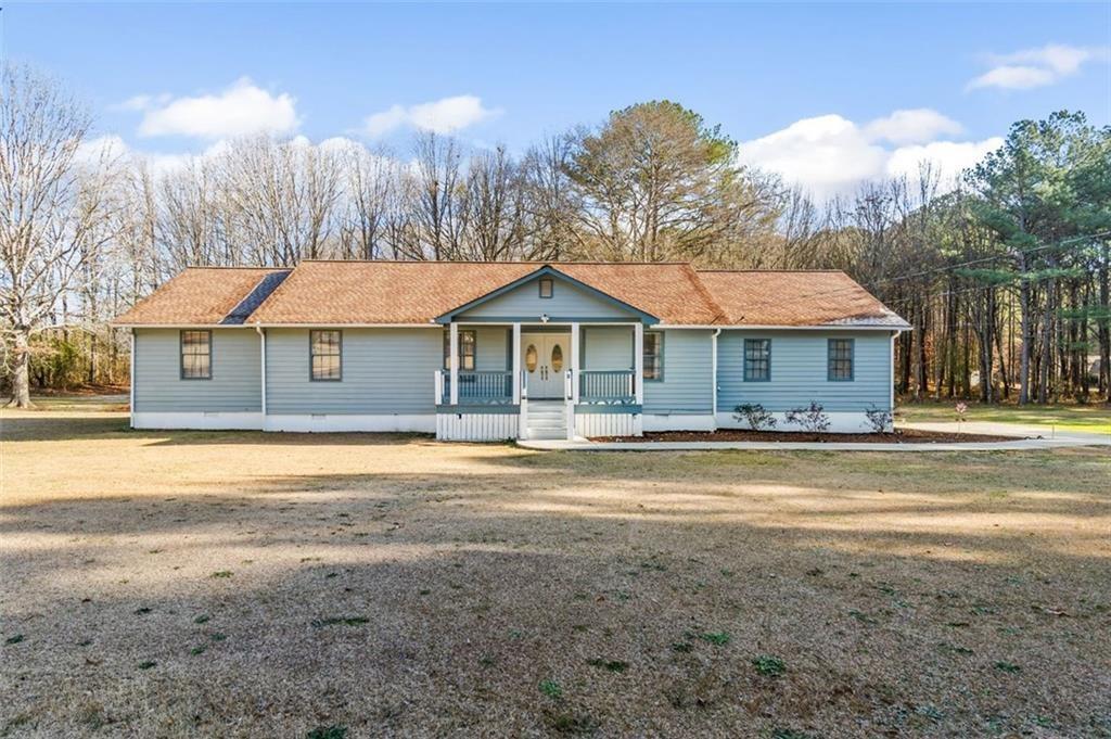 900 Stone Lea Trace, Oxford, GA 30054
