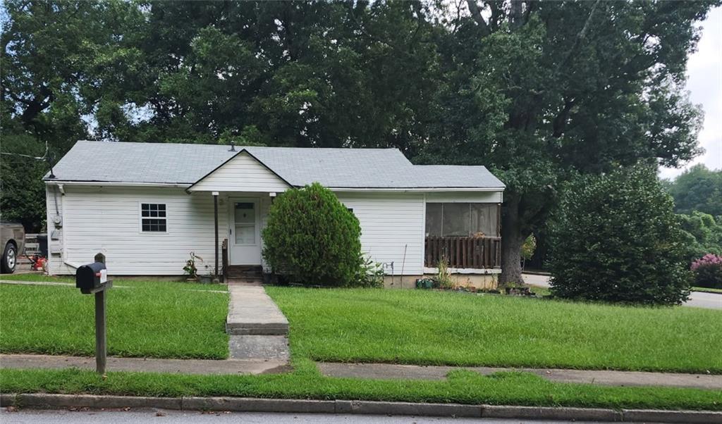 126 Clayton St., Fairburn, GA 30213