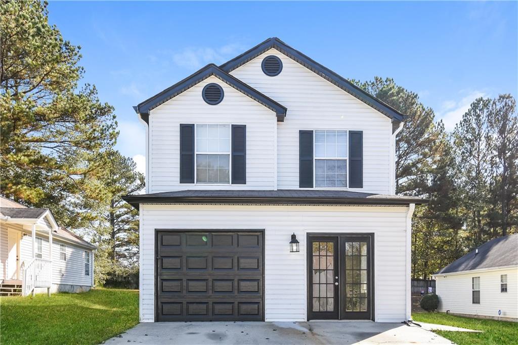 1522 Edgemoor Ln., Douglasville, GA 30134