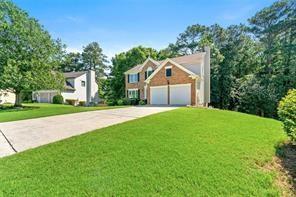 7505 Brookwood Way, Cumming, GA 30041