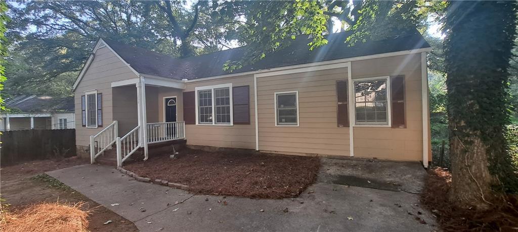 1290 Cahaba Dr., Atlanta, GA 30311