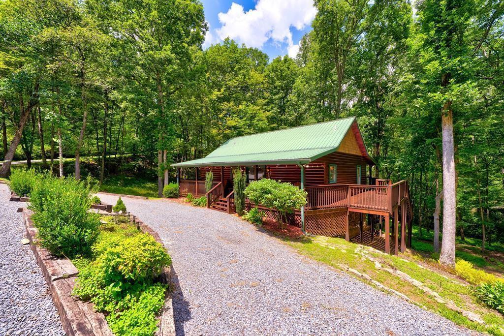 30 The Forest Rd., Blue Ridge, GA 30513
