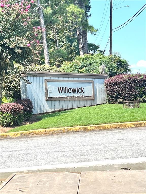 91 Willowick Dr., Lithonia, GA 30058